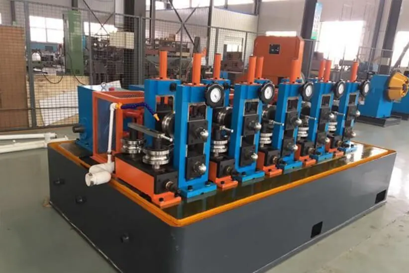 high frenquency welded pipe production line for small diameter pipe company