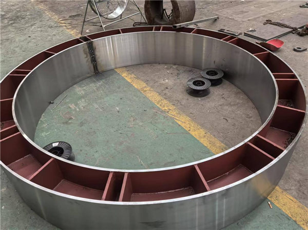 The 2540 flat-head machine produced by TXH