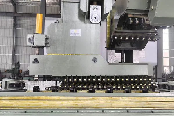 Assembly of Forming Machine of 508-2540 Before Leave the Factory